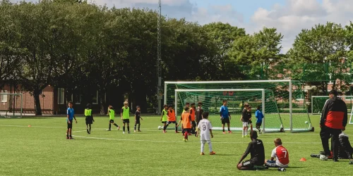 Header_GränslösFotboll_sommarläger_2000x667